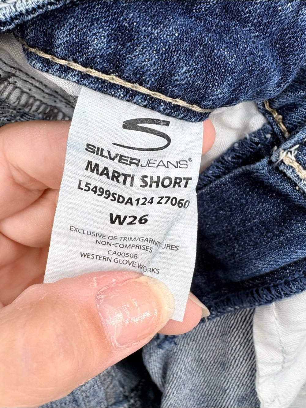Silver Jeans Shorts Womens 26 Marti Distressed Medium Wash Y2K Mid Rise - Picture 12 of 13